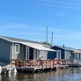 Awesome Home In Breukelen，位于布勒克伦的酒店