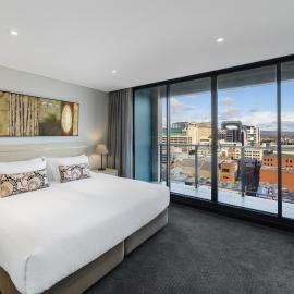 Oaks Adelaide Horizons Suites，位于阿德莱德的酒店