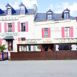 Hôtel de l'Espérance，位于圣卡勒吉勒多的酒店