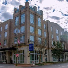 TRYP by Wyndham Savannah，位于萨凡纳的酒店