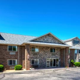 All Towne Suites，位于圣罗伯的酒店