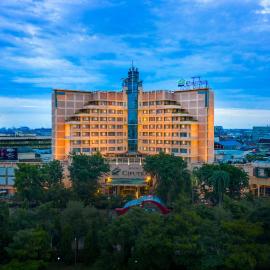 Hotel Ciputra Semarang，位于三宝垄的酒店