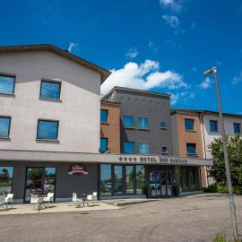 HOTEL DON CAMILLO，位于布雷谢洛的酒店