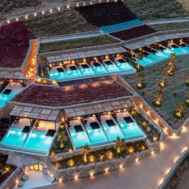 Ftelia Black Villas，位于法蒂亚的酒店