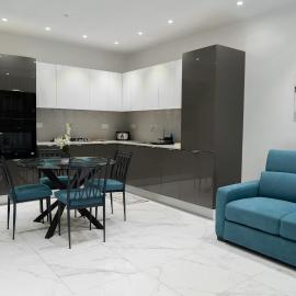 Southview Luxury Penthouse，位于比尔泽布贾的酒店