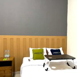 Urbanview De Path House Syariah Boyolali,位于Mojosongo的酒店