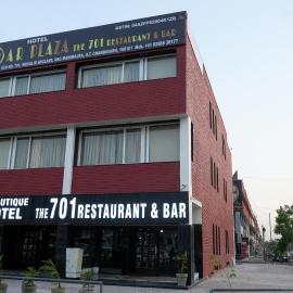 AR Plaza