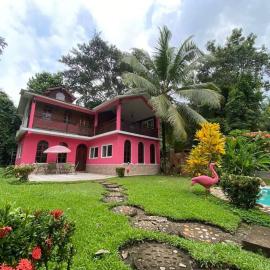 Casa Flamingo，位于Castillo de San Felipe的酒店