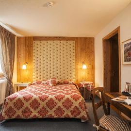 Hotel Ruitor，位于阿尔维耶尔的酒店