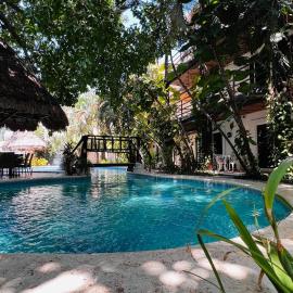 MAYAN ART Hotel Boutique - 10Th Ave，位于普拉亚卡门的酒店
