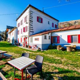 Locanda e Ristoro MALETTO，位于Carema的酒店