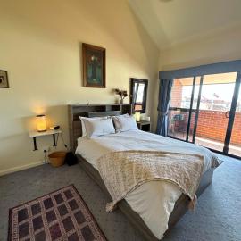 Apartment in the Heart of Bathurst Walk Everywhere，位于巴瑟斯特的酒店