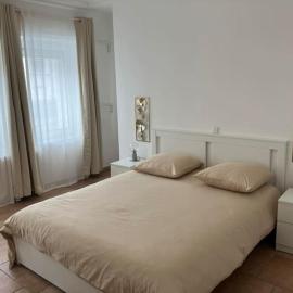Appartement spacieux et bien équipé，位于迪弗当日的酒店