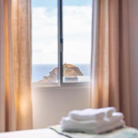 Lighthouse view- POOL VILLA，位于莫尼兹港的酒店