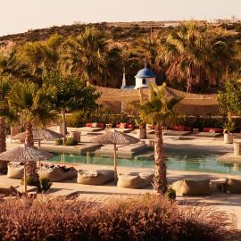 Seesoo Paros Beachfront Luxury Hideaway，位于普恩达的酒店