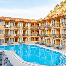 Belcehan Beach，位于厄吕代尼兹的酒店