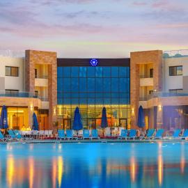 Helnan Hotel - Port Fouad，位于塞得港的酒店