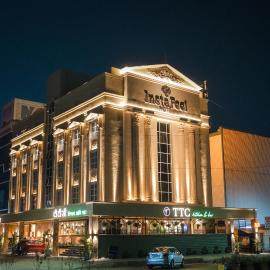InstaFeel Hotel，位于纳威孟买的酒店