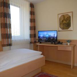Hotel Garni Grottental,位于Meßstetten的酒店