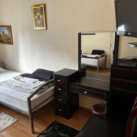 WG-Hostel，位于拜尔斯布龙的酒店