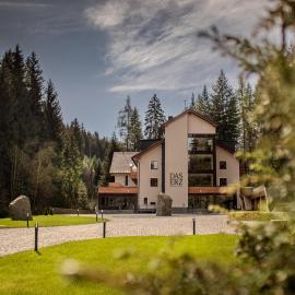 DAS ERZ Medical Spa & Hotel，位于Crottendorf的酒店
