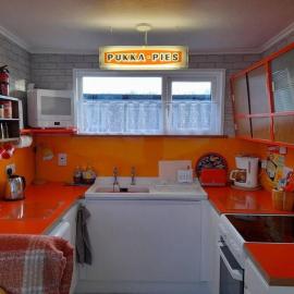 'Retro Retreat' Holiday chalet in the Norfolk Broads，位于斯塔勒姆的酒店