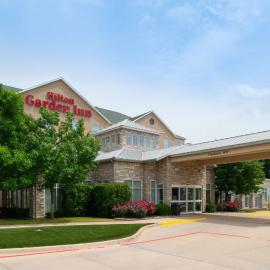 Hilton Garden Inn Denton，位于丹顿的酒店