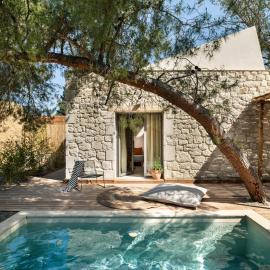 Ergon Beach House Nikiti，位于尼基季的酒店
