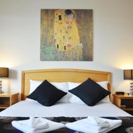 Meadowbrook Hotel Brisbane,位于洛甘利的酒店