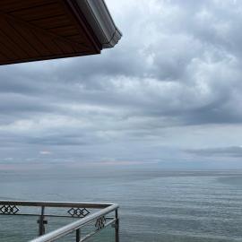 3BR Oceanfront Vacation House in Lila, Bohol，位于Boyog的酒店