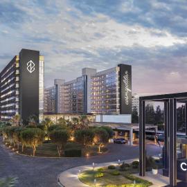 Nirvana Cosmopolitan Hotel，位于拉瑞的酒店