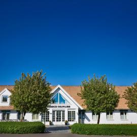 Abbekås Golfrestaurang & Hotell，位于Abbekås的酒店