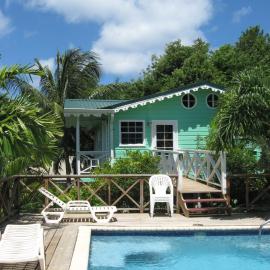 Palm Cottage，位于卡斯特里的酒店