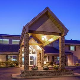 AmericInn by Wyndham Rhinelander，位于Rhinelander的酒店