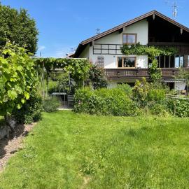 Apartment Am Weinberg，位于里姆斯廷格的酒店