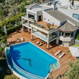 Doors Urla Hotel & Bungalows,位于伊兹密尔的酒店