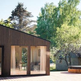 Paluküla Saunad tiny house Kadaka - sauna, hot tub，位于Paluküla的酒店