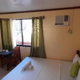 CORALYN'S PLACE small room