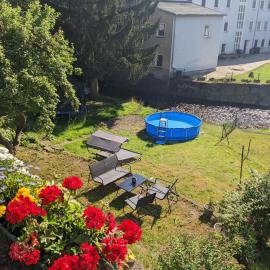 Urlaubsmagie - Ferienwohnung Felsenfreund - Sauna & Saisonaler Pool - F0，位于塞布尼茨的酒店
