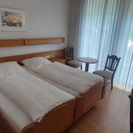 Hotel zur Kroner Heide，位于格雷文的酒店
