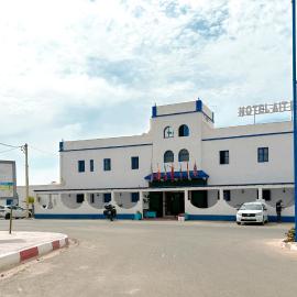 Hotel Ait Baamrane，位于西迪伊夫尼的酒店