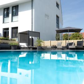 Kracher Hotel Doppelzimmer - inklusive Pool，位于伊尔米茨的酒店