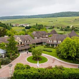 Briqueterie Champagne, A Beauvallon Hotel & Spa，位于维奈的酒店