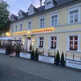 Hotel Deutsches Haus und Restaurant Olympia，位于马格德堡的酒店