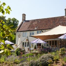 The Wheatsheaf Combe Hay，位于巴斯的酒店