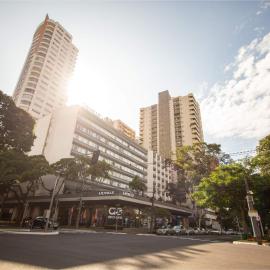 Hotel Deville Prime Maringá，位于马林加的酒店