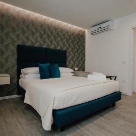 Marcone Luxury Rooms - Il giardino di pietra，位于特拉尼的酒店