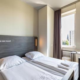 a&o Aachen Hauptbahnhof，位于亚琛的酒店