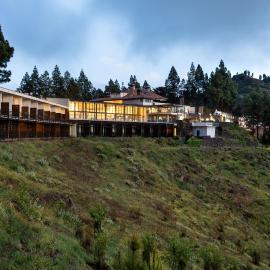 Parador de Cruz de Tejeda，位于克鲁兹·德·特赫达的酒店