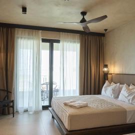 Casa Tsouka ApartHotel，位于法纳里恩的酒店